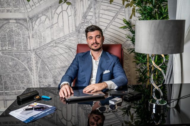 davide storniolo visionario broker investimenti genova