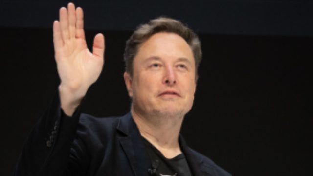 Elon Musk licenzia migliaia di persone